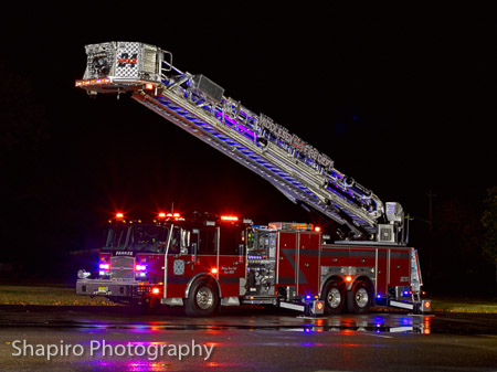 Parker Engine & Hose Company Middlesex NJ Fire Department E-ONE HP100 tower ladder apparatus National Park Fire Department Engine 812 Larry Shapiro photography shapirophotography.net